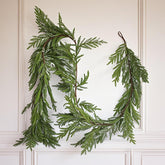 105 Inch Soft PE Garlands w/Glitter,Artificial Outdoor Natural Touch Cedar Garland with Glitter, Soft Touch Cedar Garland for Fireplace Table Wall, Green Artificial Greenery Garland for Indoor, Outdoor Christmas Decorations Original Green