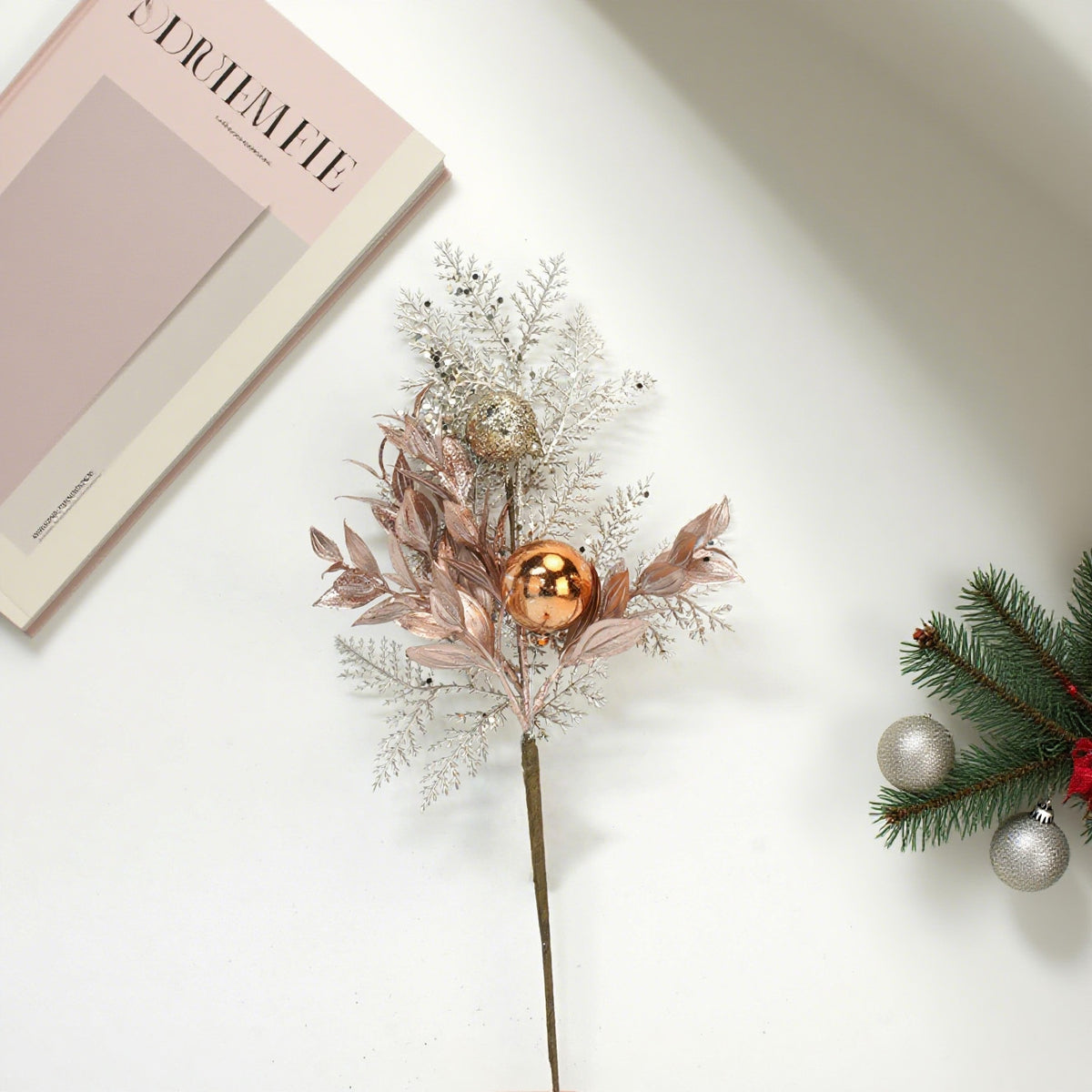 14.5 Inch Champaign Pick，Christmas Holiday Flower Holiday Picks Decors, Wreath Attachments, Tree trimming, Christmas Wreath Accessories, Christmas Tree Home Decoration, Champaign Gold Sprays and Picks